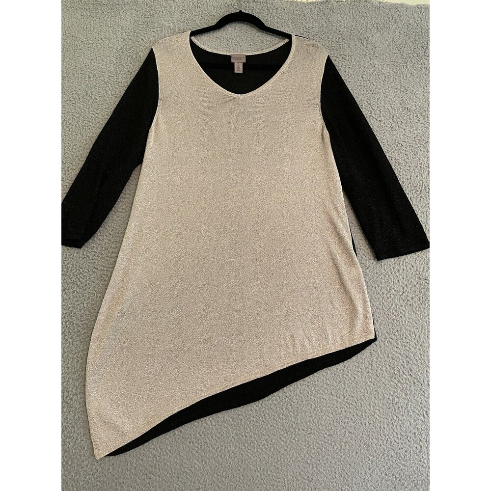 Chico's Women's Size Large (2) Sweater Gold Black Asymmetrical Hemline